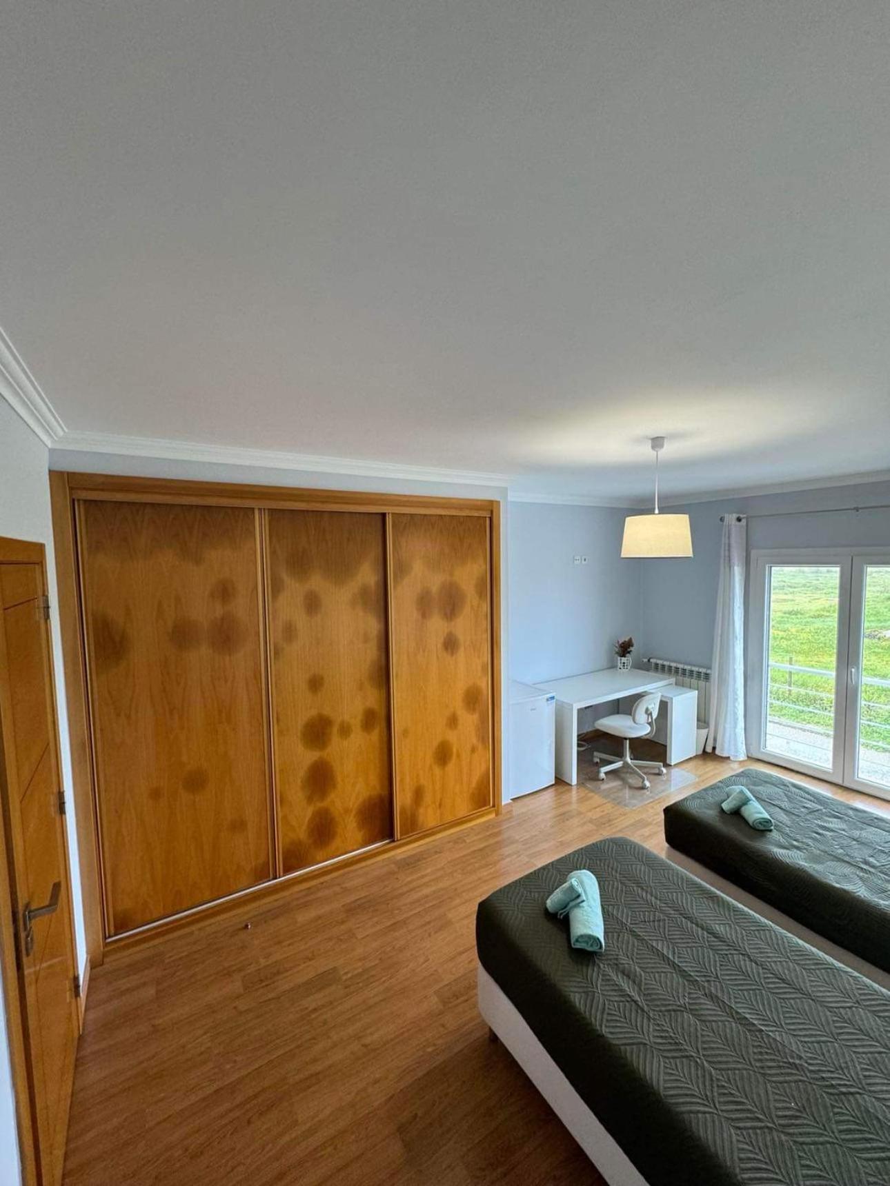 Sunny Baleal Guesthouse Феррел Экстерьер фото